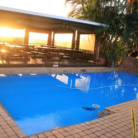 Cheese Farm & Lodge Mtubatuba Екстериор снимка