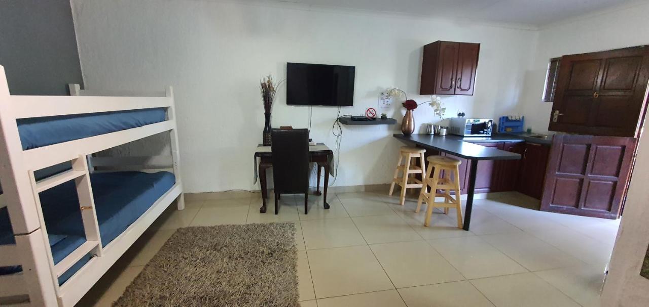 Cheese Farm & Lodge Mtubatuba Екстериор снимка