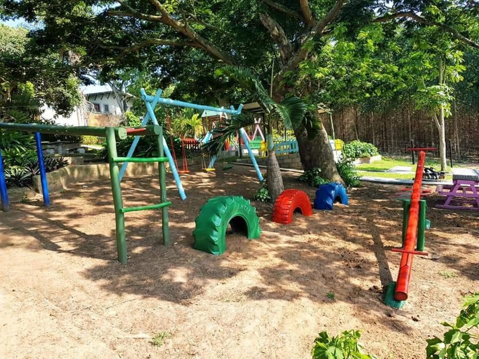 Cheese Farm & Lodge Mtubatuba Стая снимка